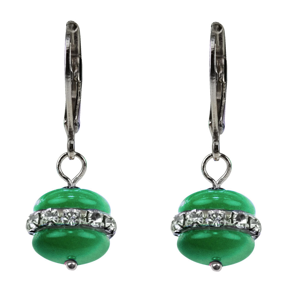 Groene edelstenen oorbellen met stras stenen en sterling zilver vooraanzicht | Cat&