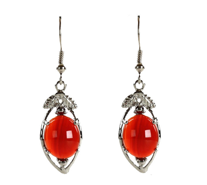 Edelstenen oorbellen met rode agaat en sterling zilver (925), vooraanzicht | Red Agate Leaf