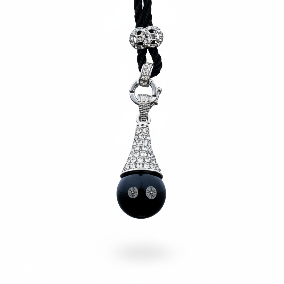 Detail van zwarte edelstenen ketting met stras stenen en zwarte agaat | Bling Black Agate Bling