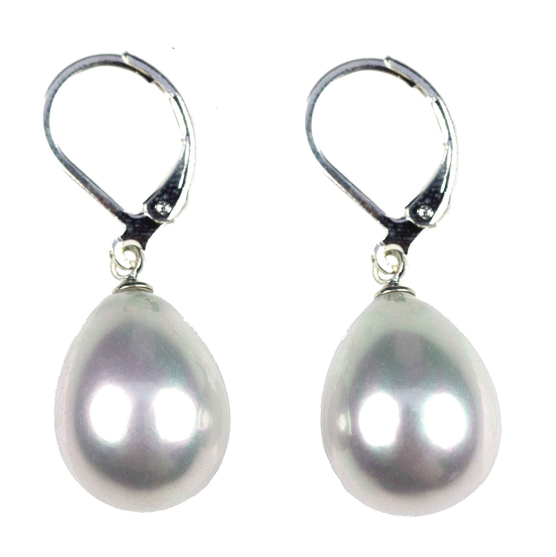 Licht grijze mother of pearl parel oorbellen en zilver edelstaal | Nolly