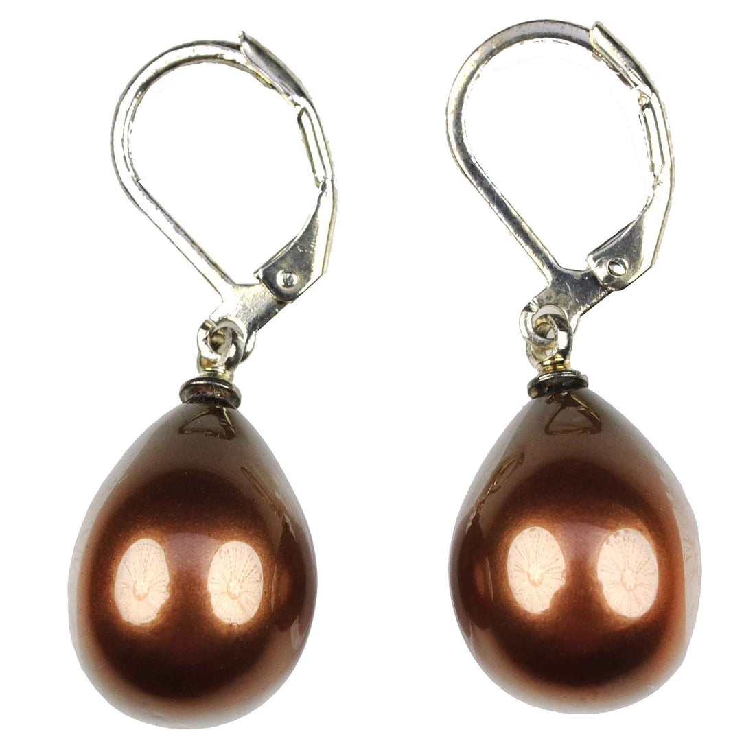 Bruine mother of pearl parel oorbellen met zilver edelstaal | Bolly