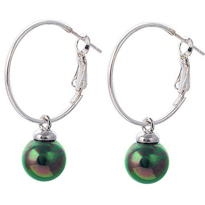 Mother of pearl parel oorbellen met zwarte groen parel aan een creool | Hope Black