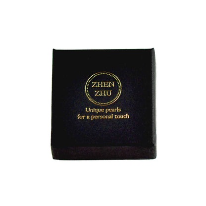 Zwart sieraden doosje met gouden logo Zhen Zhu | Parel oorbellen Bling Mea Lea Small