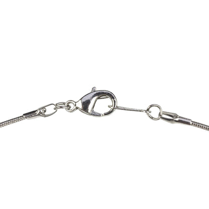 Slotje van mother of pearl parelketting met grijze parel en stras steentjes | Glanie