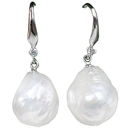 Witte zoetwater parel oorbellen met sterling zilver(925) | Bling Kasumi White Pearl