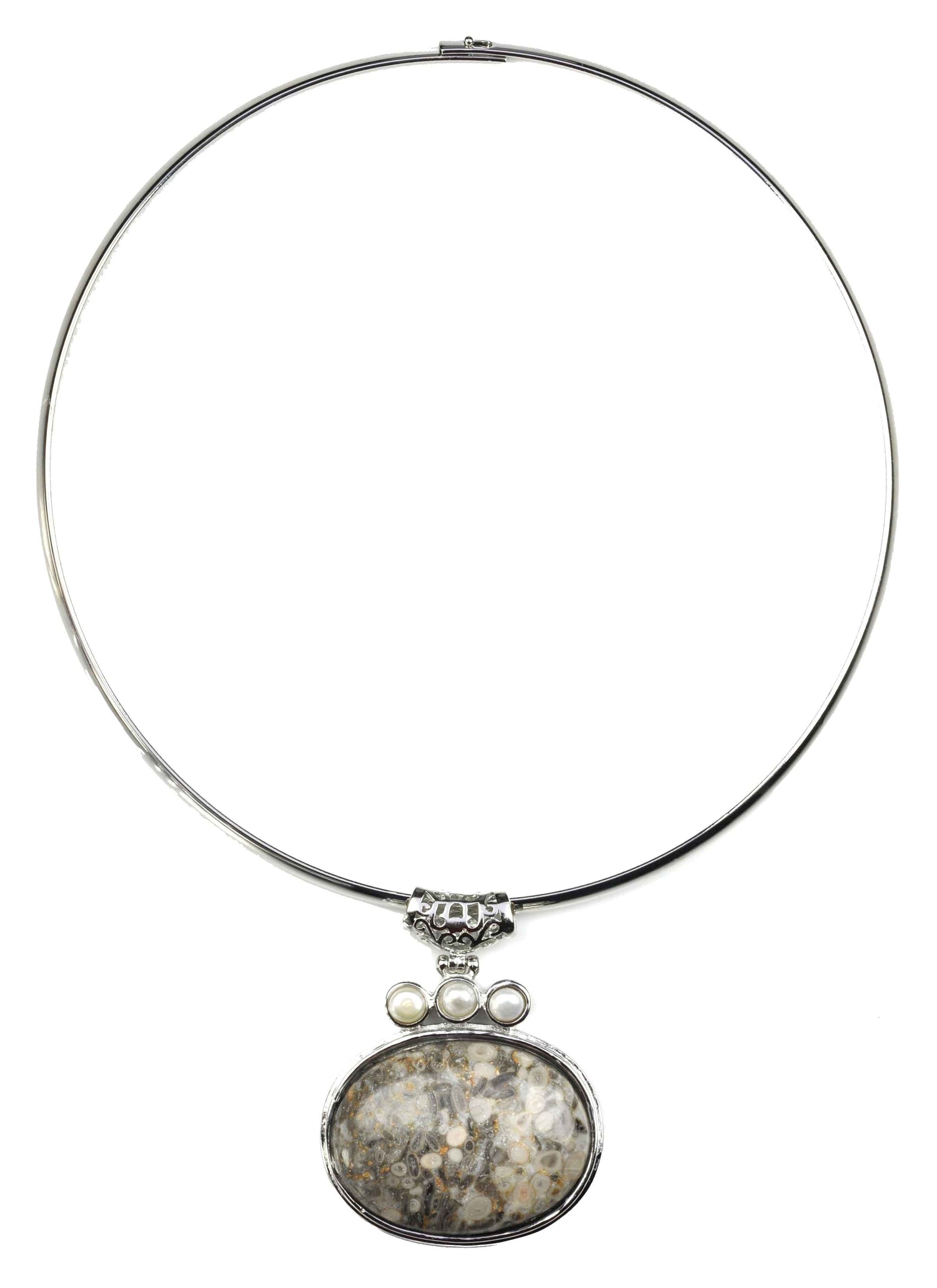 Zoetwater parelketting met grijze edelstenen hanger | Three Pearl Grey Gemstone