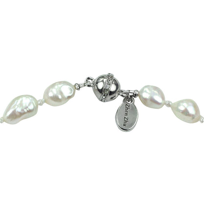 Magneetslotje van zoetwater parelketting met witte parels en kralen met Delfts blauw motief | Hollands Glorie Spiral White