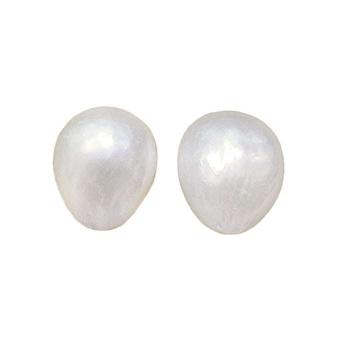 Witte barok parel oorbellen met sterling zilveren oorstekers, grote witte zoetwater parel oorknoppen met sterling zilver (925) | Small White Baroque Pearl