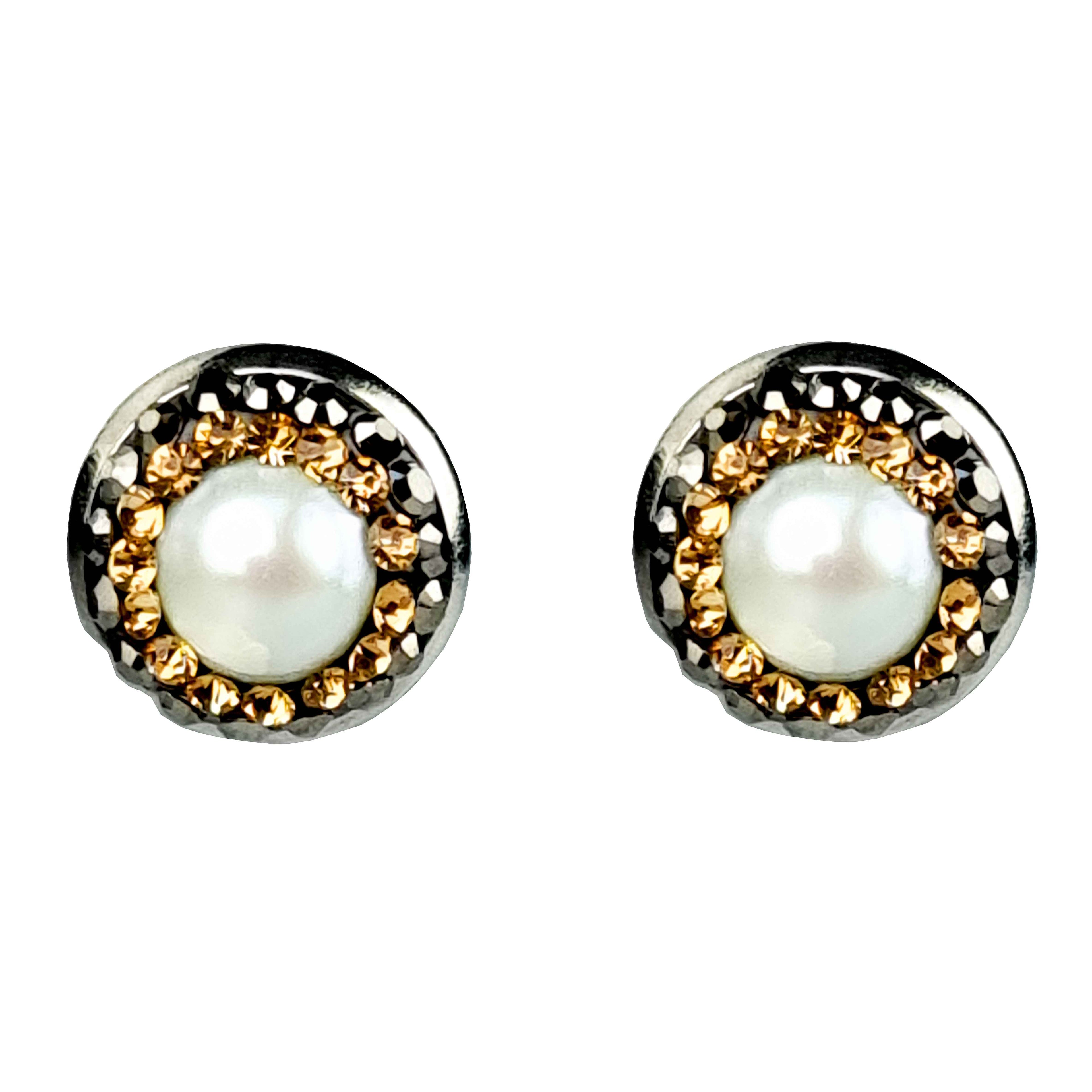 Witte zoetwater parel oorknopjes met stras steentjes, vooraanzicht | Bright Pearl Gold Small