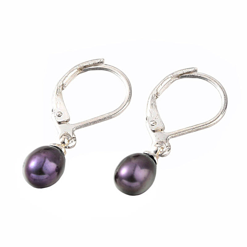 Zoetwater parel oorbellen met paars bruine parels en edelstaal | Dangling Little Pearl