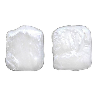 Zoetwater parel oorknoppen met witte vierkante parels en sterling zilver (925), voorkant | Pearl Square