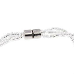 Magneetslotje van wit zoetwater parel armband | Twine Pearl White 2