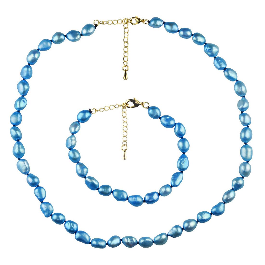 Blauw zoetwaterparel ketting en armband met goud edelstalen slotje is volledig handgeknoopt met barok parels | Blair