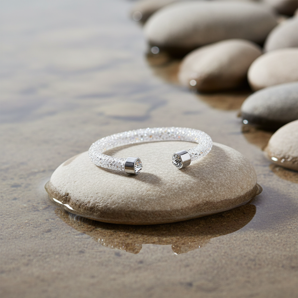 Stardust Clear armband aan de waterkant