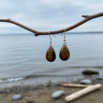 Tiger Eye Drop oorbellen aan takje
