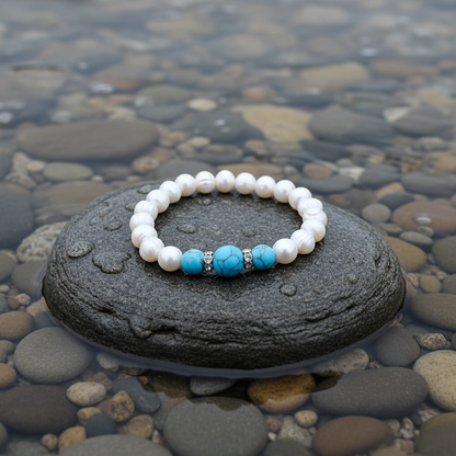 Zoetwater parel armband met edelsteen Bling Pearl 3 Turquoise Balls op realistische grijze steen