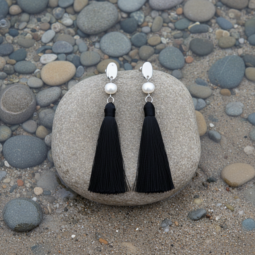 Zoetwater parel oorbellen Pearl Black Tassel bovenaanzicht - laatste poging