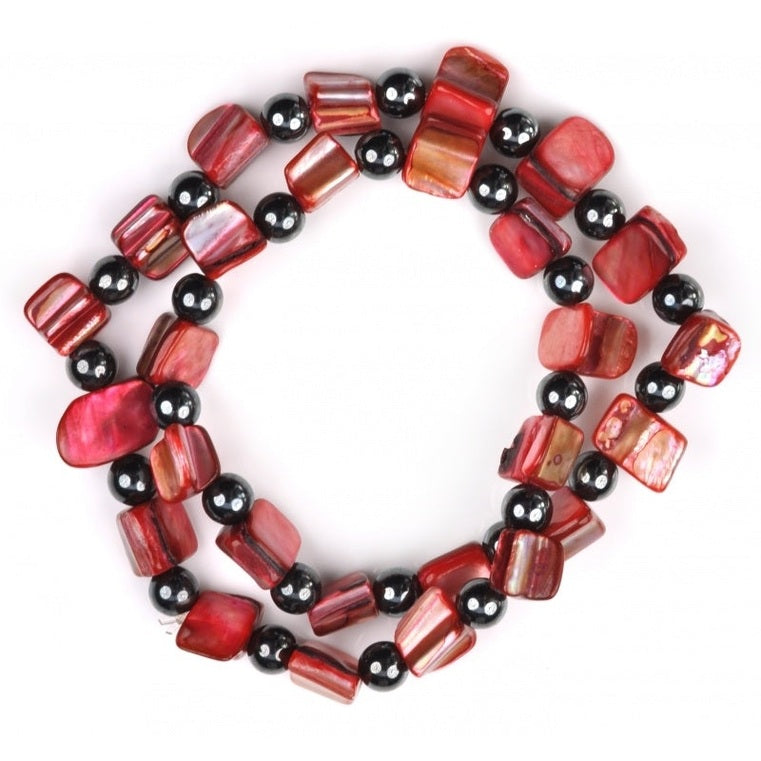 Rood parelmoeren armband met zwart hematiet, dubbel | Elastisch | Hematite Red Shell