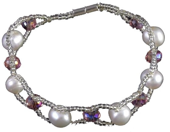 Wit zoetwater parel armband met oud roze facet geslepen kristallen en magneetslotje | Pearl Crystal Pink 8