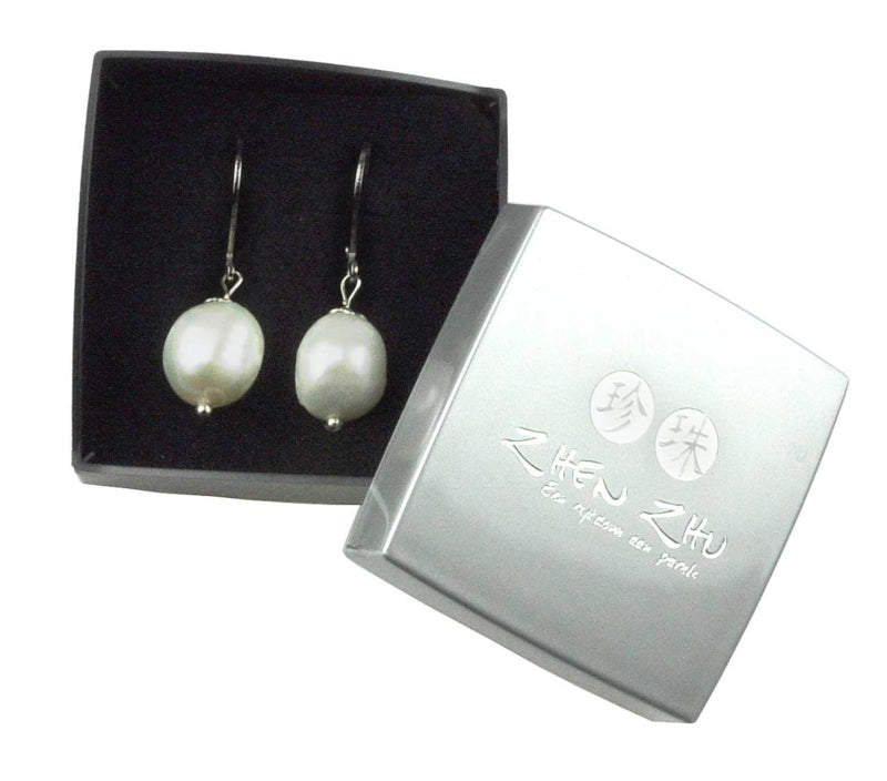 Witte zoetwater parel oorbellen met sterling zilver (925) in cadeau doosje
