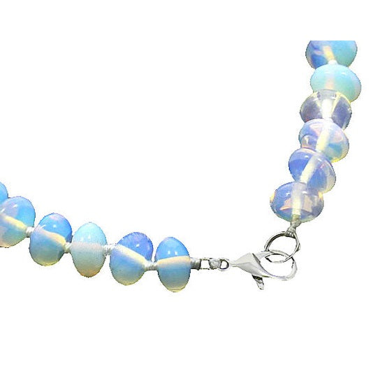 Slotje van blauwe handgeknoopte edelstenen ketting met opaal en sterling zilver (925) | Sea Opal Rondelle