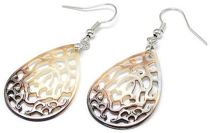 Parelmoeren oorbellen Bohemian Shell Drop B