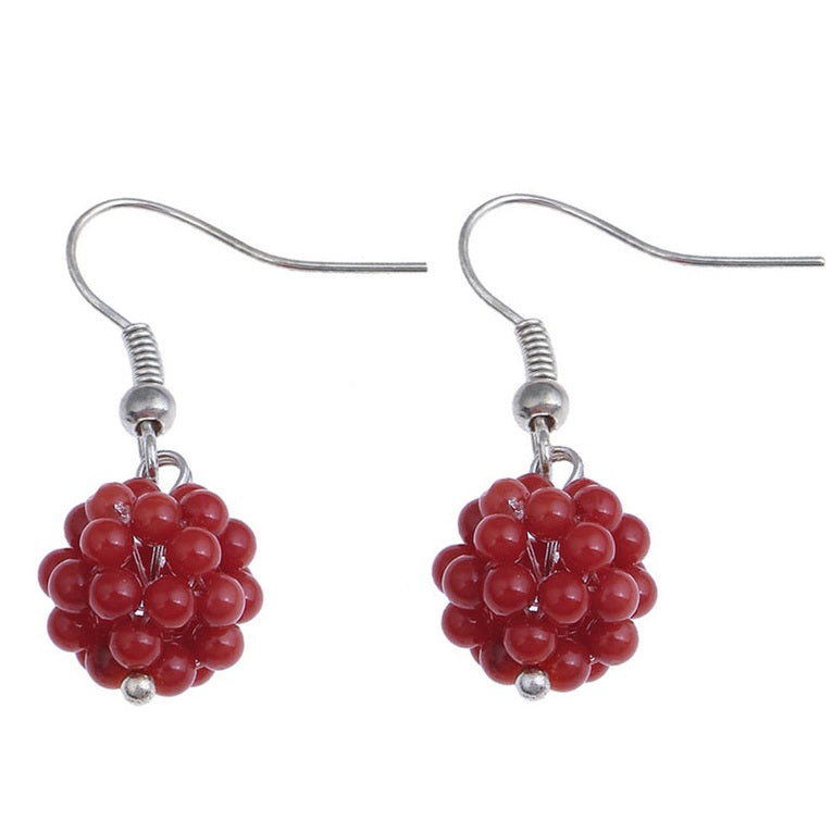 Koralen oorbellen met rood koralen bol en sterling zilver 925 | Little Coral Ball