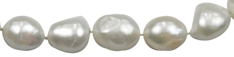 Detail van wit handgeknoopt zoetwater parel armband | Big Round Pearl
