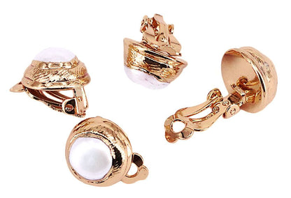 Witte zoetwater parel clips oorbellen met gouden rand, open parel clips oorbellen | One Gold Clip Pearl