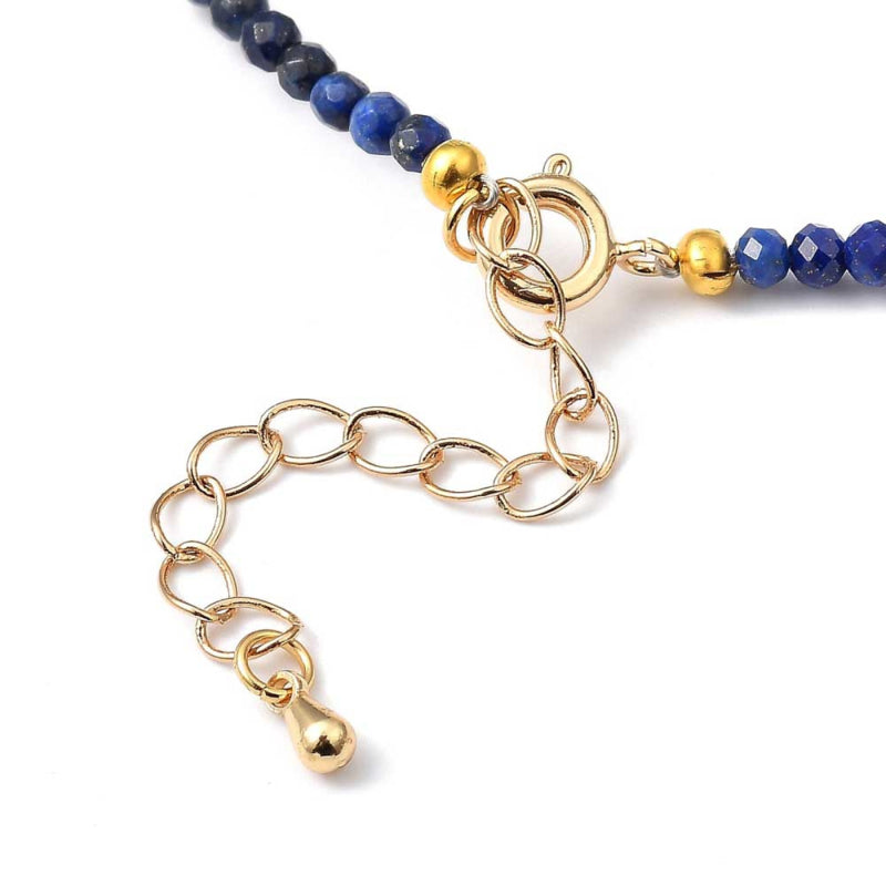 Slotje van blauw edelstenen armband met facet geslepen lapis lazuli en goud edelstaal | Lapis Lazuli Mini