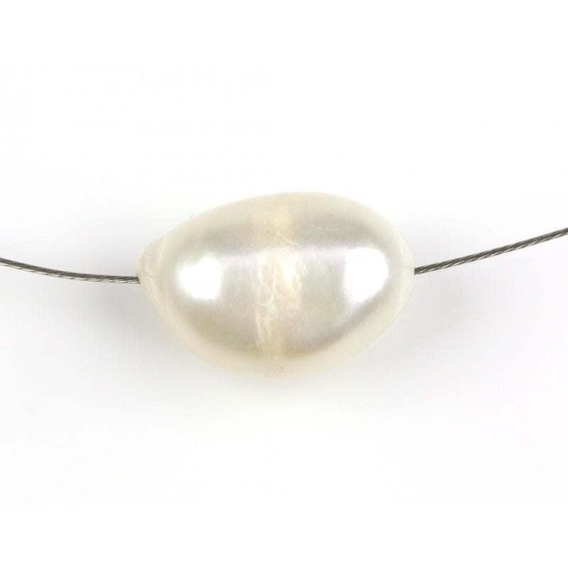 Detail van zoetwater parelketting met witte parel en sterling zilver (925) | Single Pearl Wire W