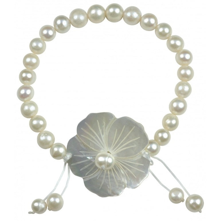 Wit zoetwater parel armband met parelmoeren bloem | Flower