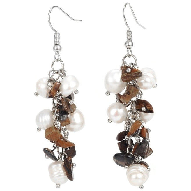 Witte zoetwater parel oorbellen met tijgeroog en sterling zilver | Pearl Tiger Eye Chip