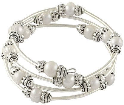 Wit zoetwater parel wikkelarmband | Three Loops White Pearlarmband 