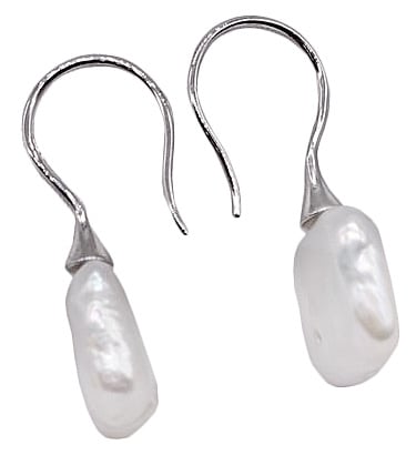 Zoetwater parel oorbellen met witte vierkante parels en sterling zilver (925), zijkant | Viera