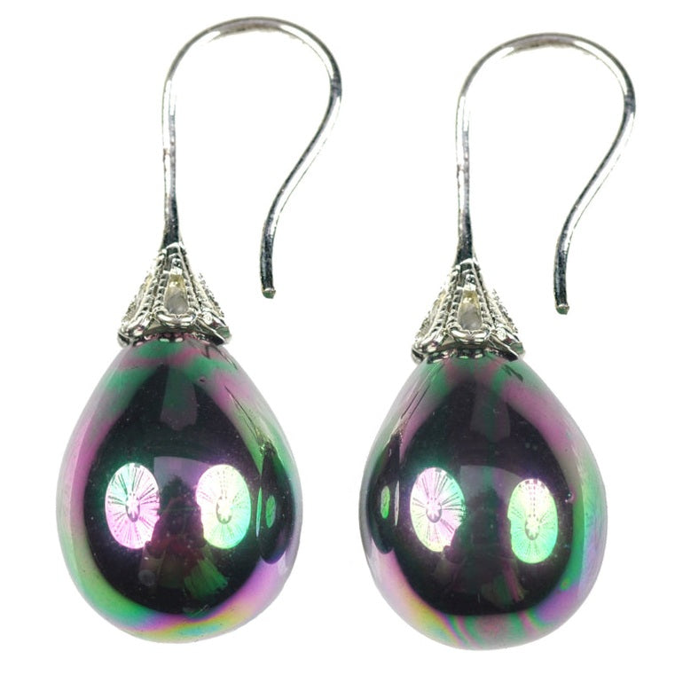 Mother of pearl parel oorbellen met zwart groene parel | Shell Pearl Black Shine