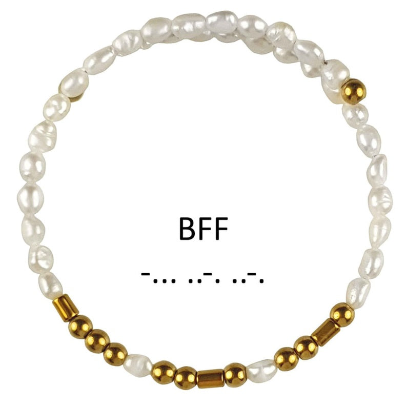 Wit zoetwater parel wikkelarmband met edelsteen goud hematiet | Cadeau set zoetwater parel armband Morse Code BFF Pearl Gold