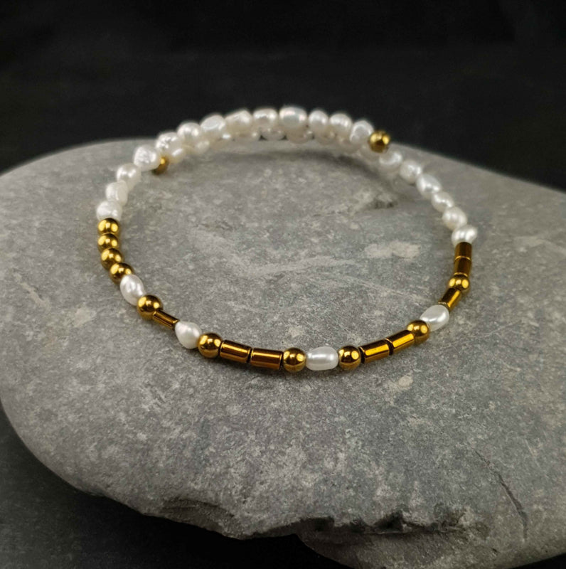 De Morse Collectie: Sieraden met een verbogen boodschap