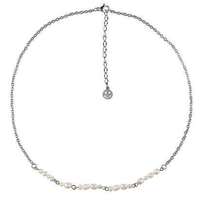 Zoetwater parelketting met zilver edelstaal en witte parels die het woord HAPPY in morse code weer geeft | Morse Code Happy Pearl Silver