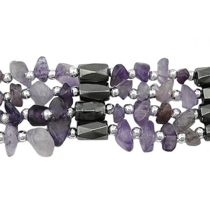 Detail van paarse edelstenen armband met amethist en magnetiet | Wrap Magnetite Amethyst