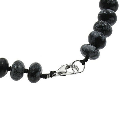 Slotje van zwart grijze handgeknoopte edelstenen ketting met obsidiaan sneeuwvlok en sterling zilver (925) | Snowflake Obsidiaan Rondelle