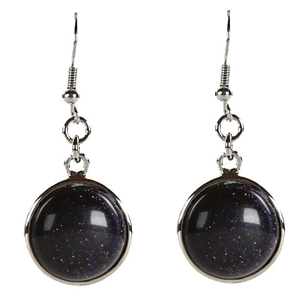 Blauw zwarte edelstenen oorbellen met goudsteen en sterling zilver (925) vooraanzicht | Blue Goldstone Round