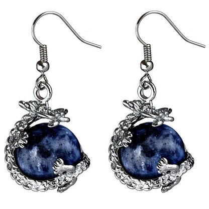 Blauwe edelstenen oorbellen met sodaliet, zilveren draak en sterling zilveren oorbelhaakjes | Sodalite Dragon