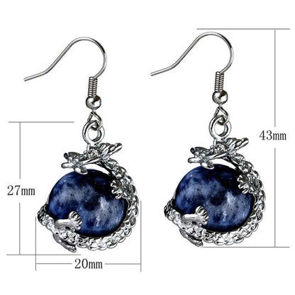 Blauwe edelstenen oorbellen met sodaliet, zilveren draak en sterling zilveren oorbelhaakjes met maat indicatie | Sodalite Dragon