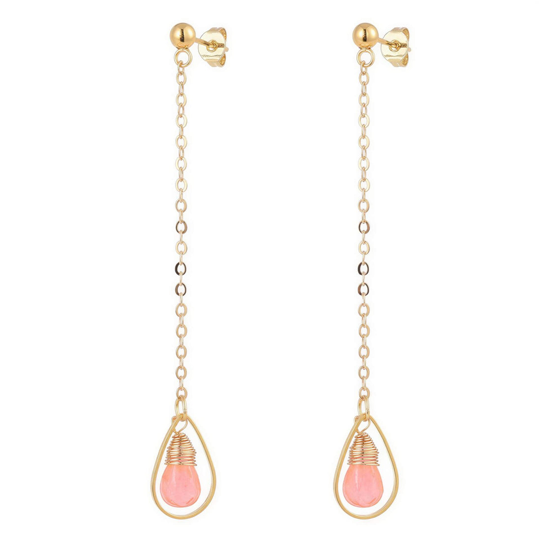 Lange licht rode edelstenen oorbellen met kersenkwarts en goud edelstaal | Dangling Long Cherry Quartz