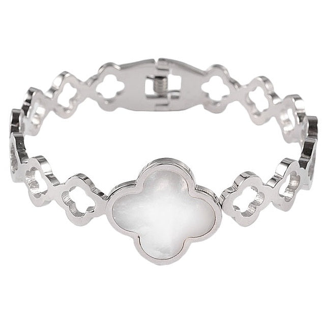 Wit parelmoeren armband met zilver edelstaal, zijaanzicht | White Shell Flowers