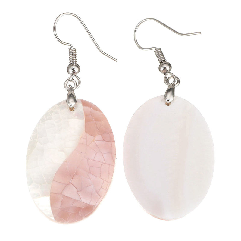 Roze witte ovale parelmoeren oorbellen met sterling zilver 925 voor en achterzijde | Crackle Rosé Shell Oval