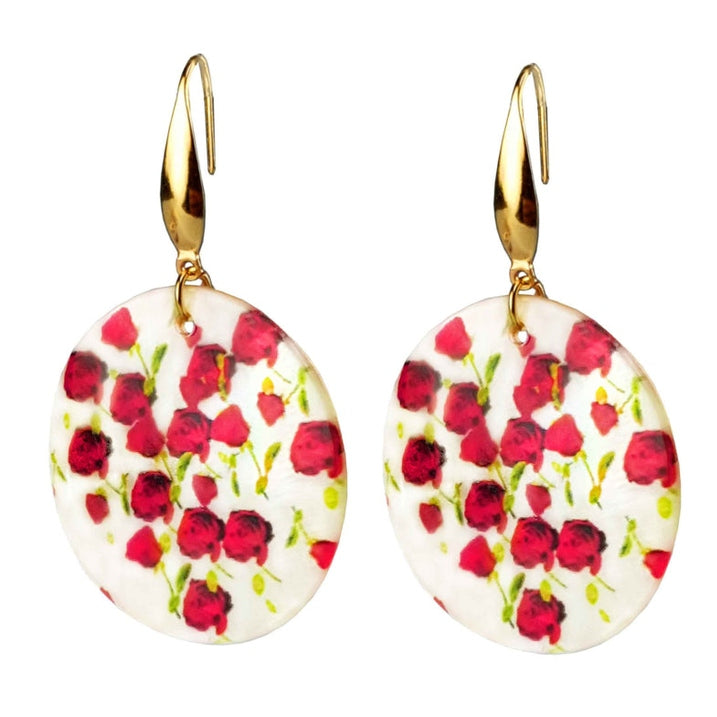 Parelmoeren oorbellen met wit parelmoer en goud kleurig edelstaal | Gold Shell Poppies