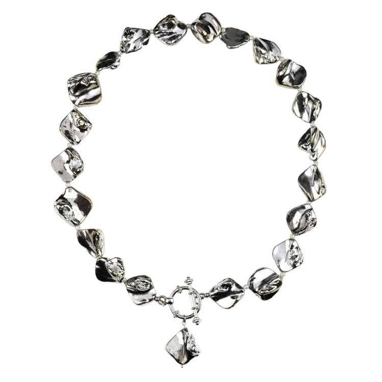 Zilver gekleurde parelmoeren schelpen ketting met hanger | Shell Silver