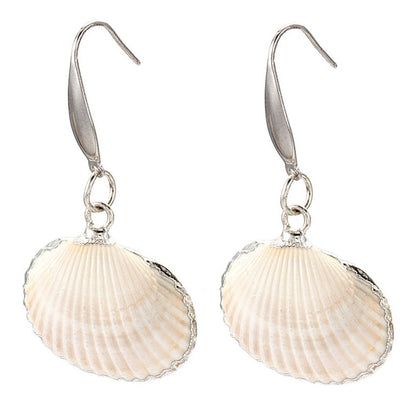 Schelpen oorbellen met witte schelp en zilver edelstaal | set White Cockel Shell Silver